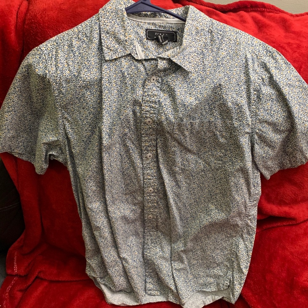 Forever 21 Men’s shirt sleeve button up